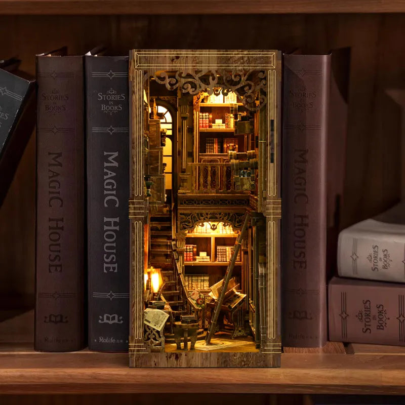 Book Nook - Sala della Collezione di Libri Antichi