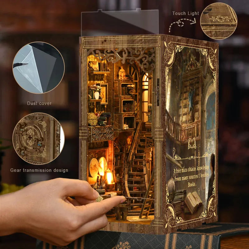 Book Nook - Sala della Collezione di Libri Antichi