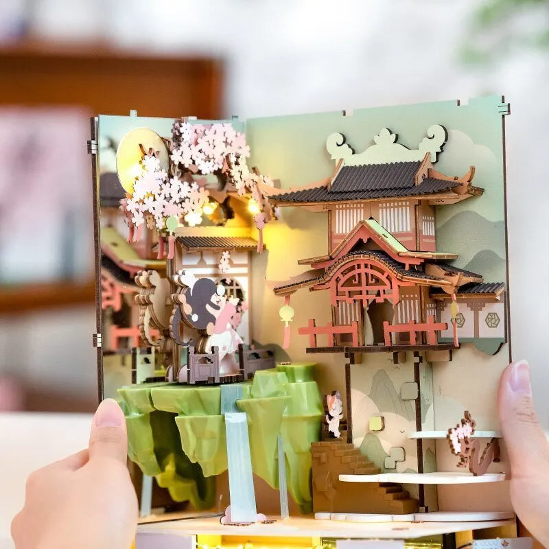 Book Nook - Sakura Cadente | TGB05