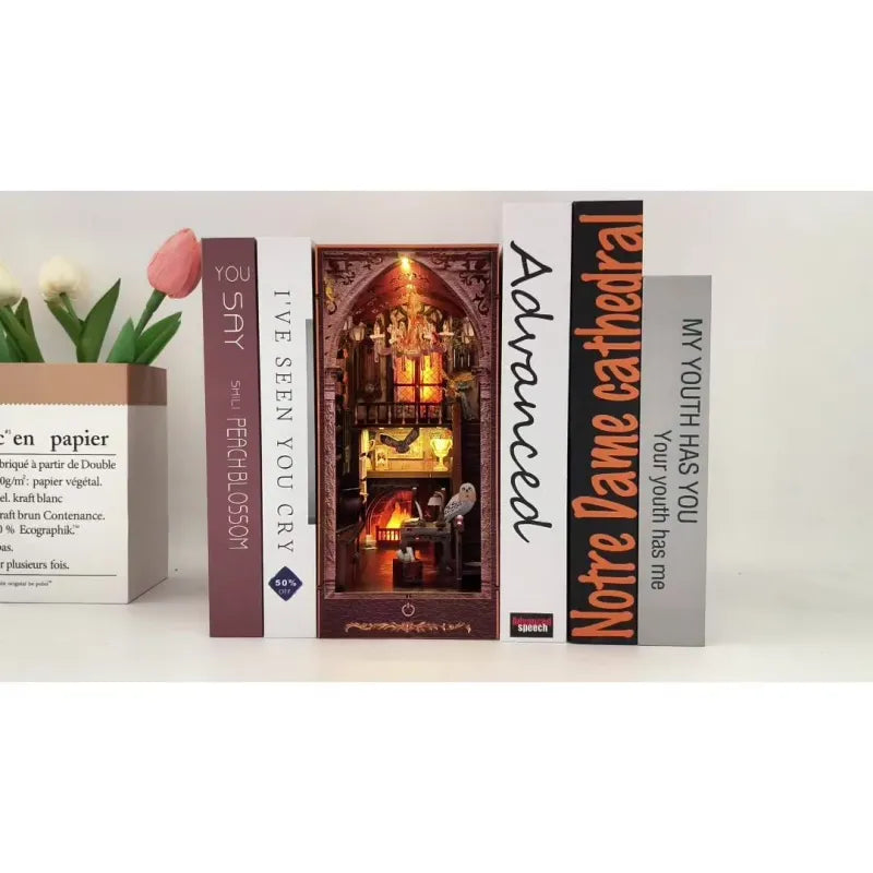 Wizard School Alley book nook kit β detail view 6