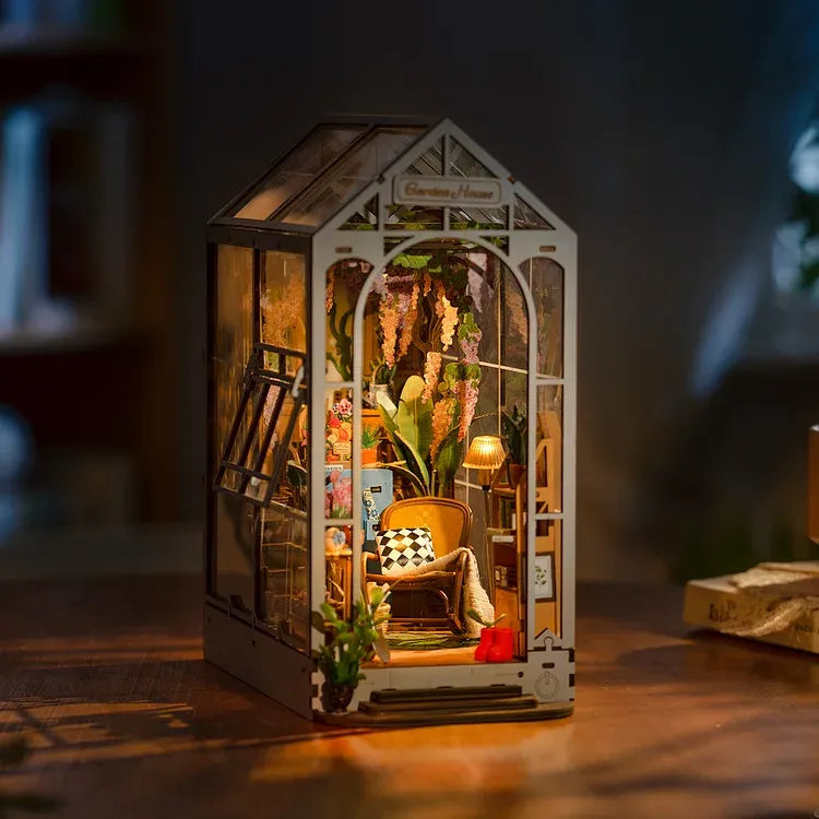 Book Nook - Casa Giardino delle Vacanze | TGB06