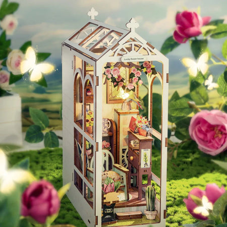 Book Nook - Casa del Fiore Fortunato