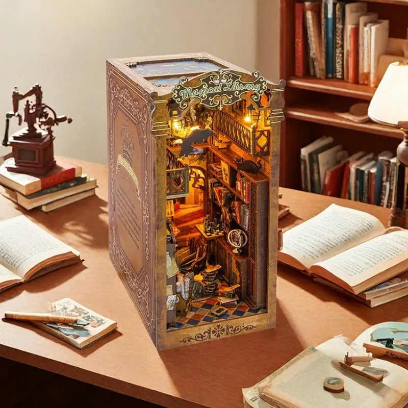 Book Nook - Biblioteca Magica