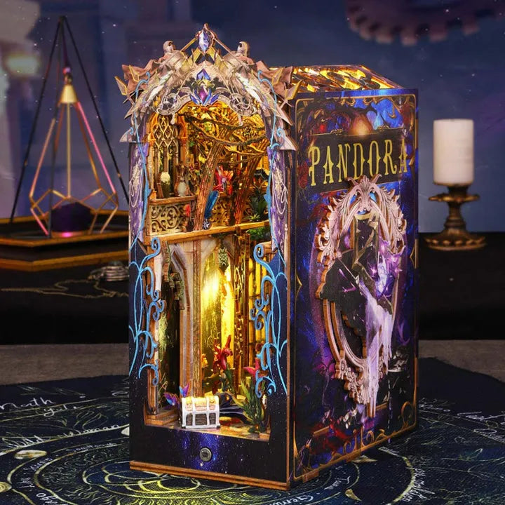 Book Nook - La Scatola di Pandora