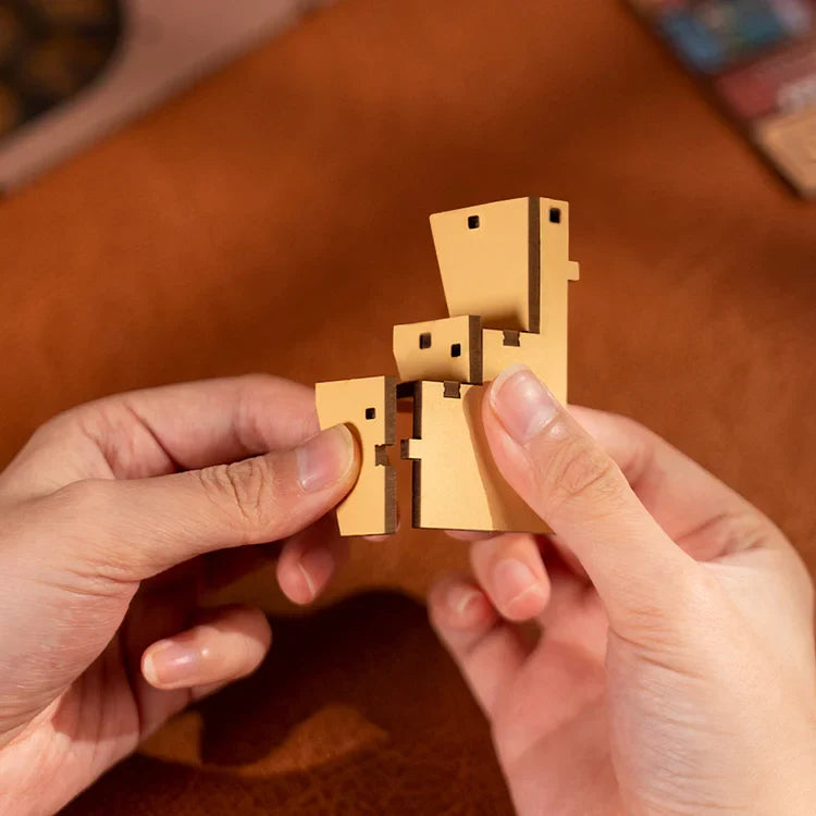 Shakespeare book nook kit – detail view 7