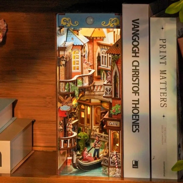 Book Nook - Sogni Veneziani