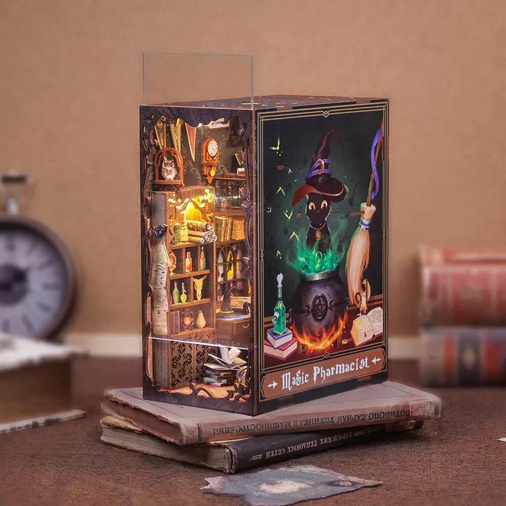 Book Nook - Farmacista Magico