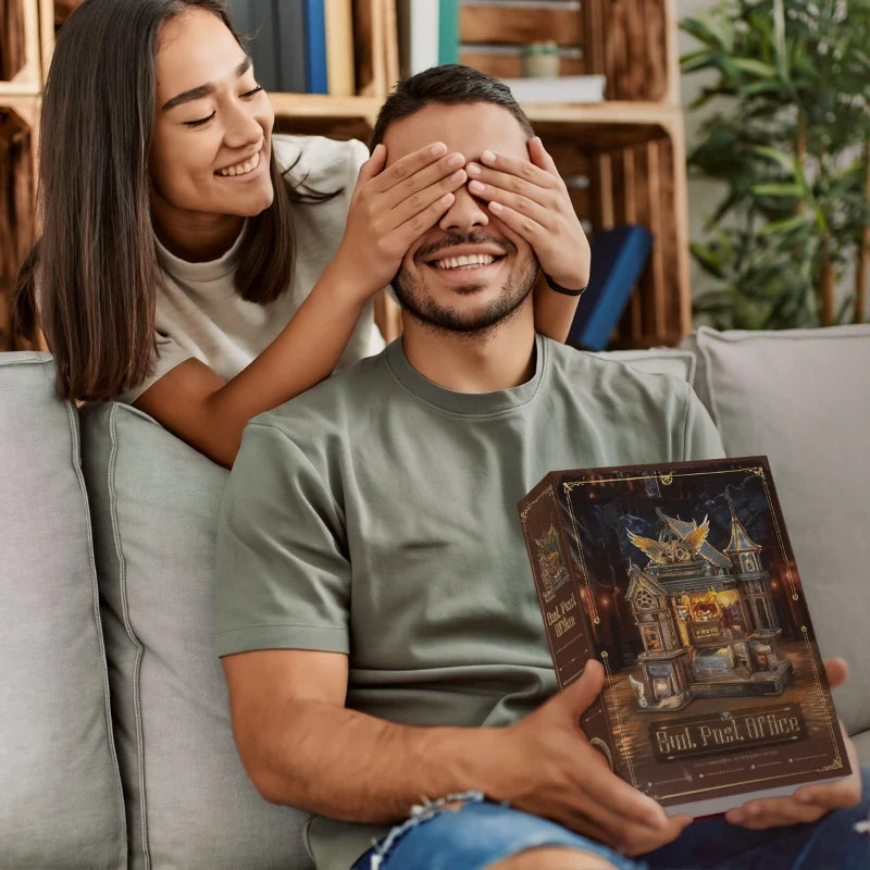 Kit Casa Miniatura - Ufficio Postale dei Gufi | Puzzle 3D in Legno Fai-da-Te