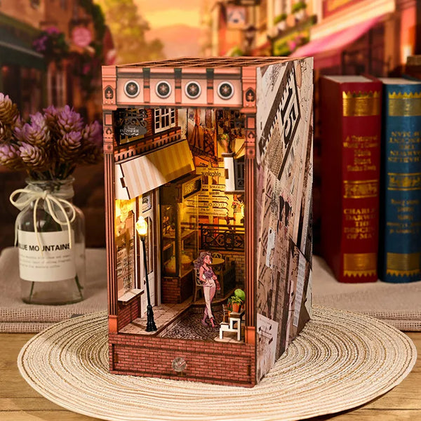 Book Nooks - Fiori Europei