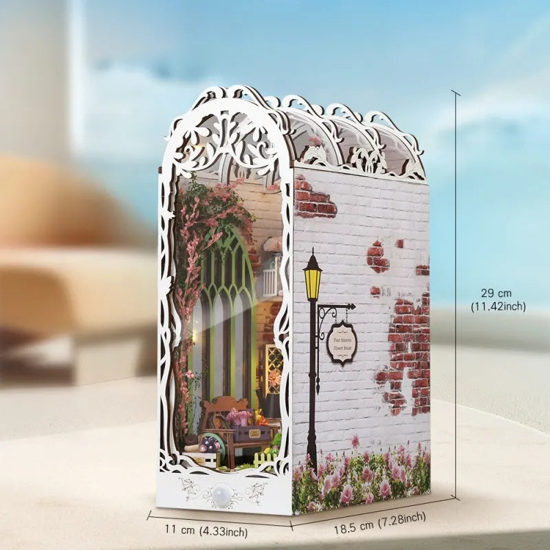 Book Nook - Casa dei Fiori