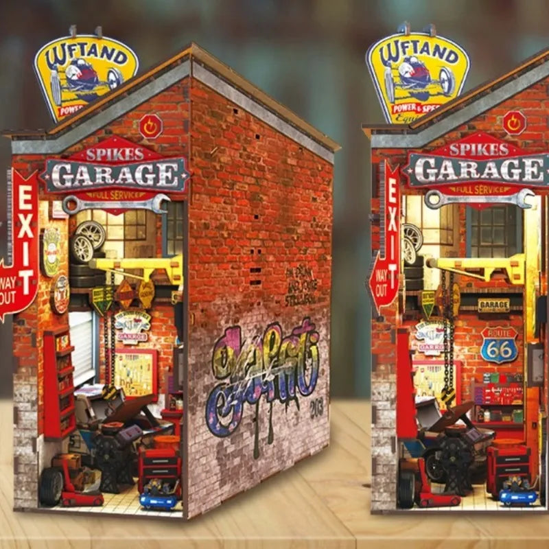 Book Nook - Garage