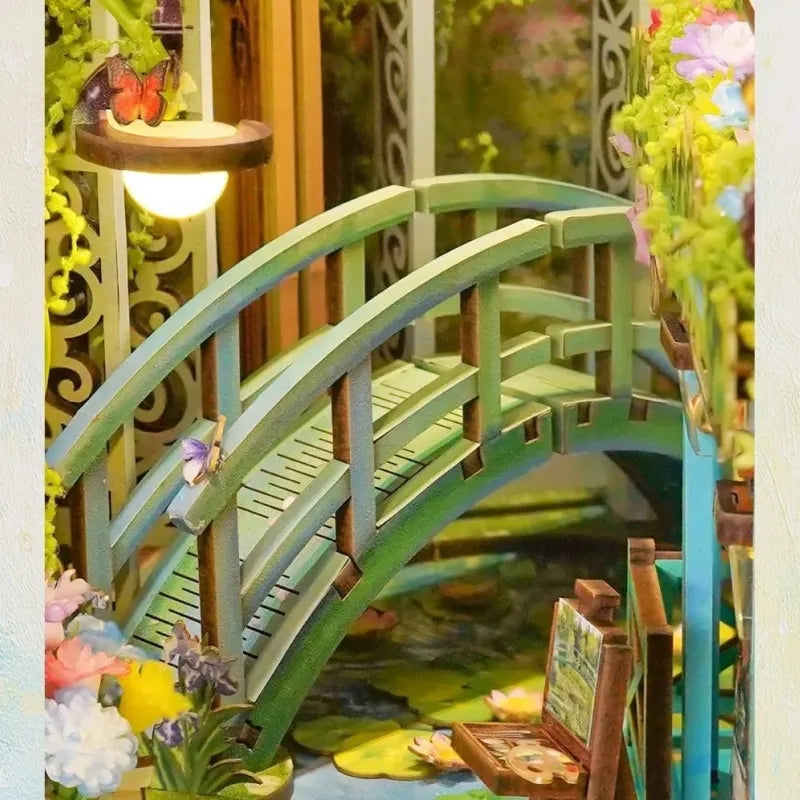 Book Nook - Giardino di Giverny