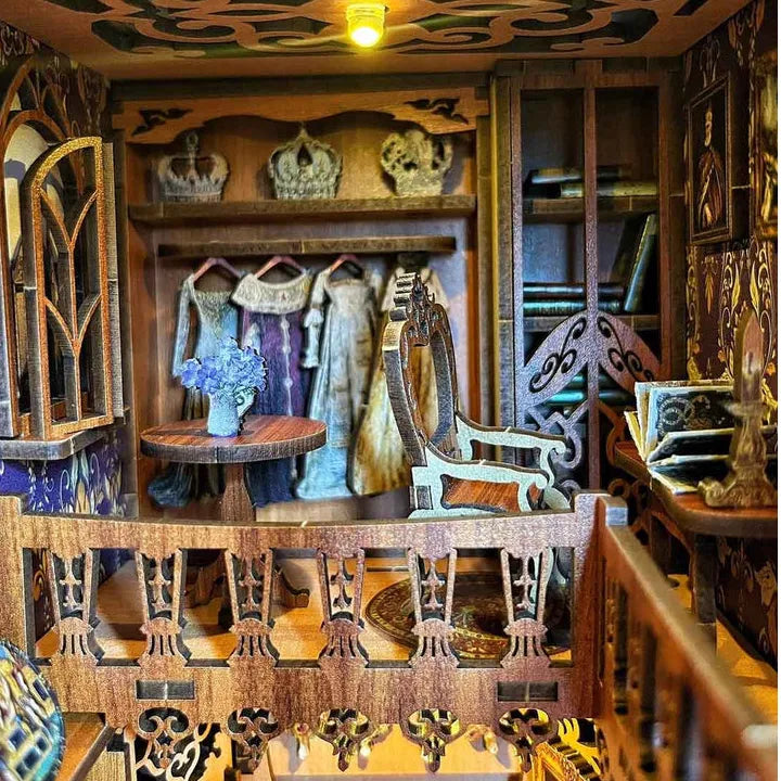 Book Nook - Splendido Guardaroba della Duchessa