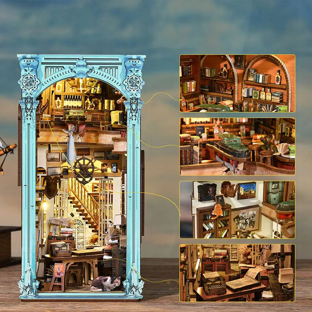 Book Nook - Casa Hemingway