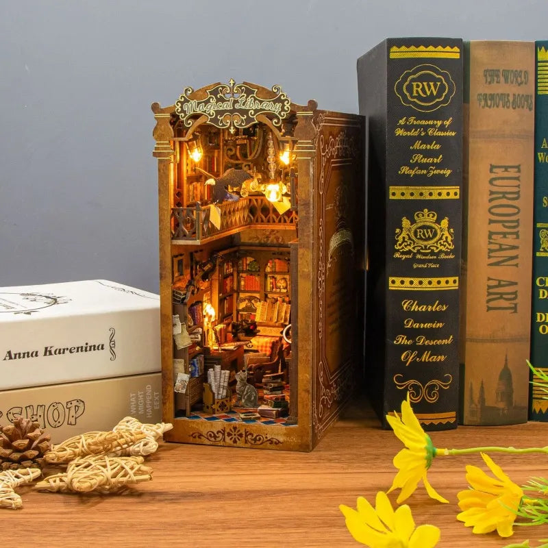Book Nook - Biblioteca Magica