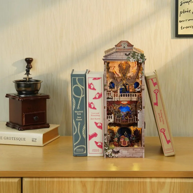 Book Nook - Carnevale dei Mostri