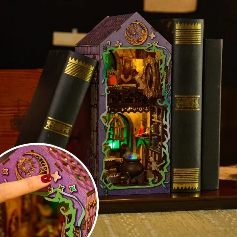 Book Nook - Capanna del Teurgo Mistico
