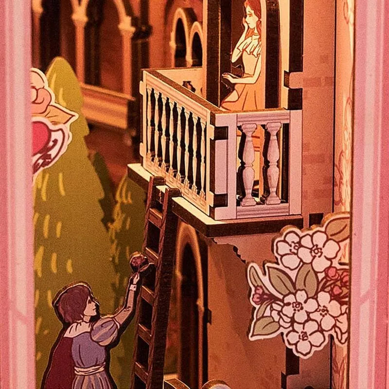 Book Nook - Romeo e Giulietta
