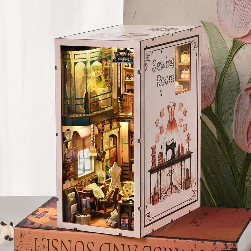 Book Nook - Sala da Cucito