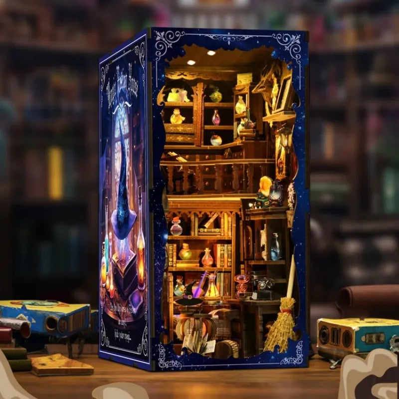 Book Nook - Lo Studio Magico