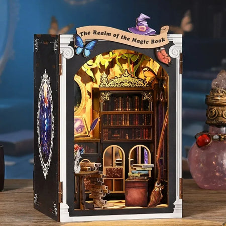 Book Nook - Il Regno del Libro Magico
