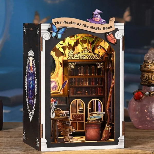 Book Nook - Il Regno del Libro Magico
