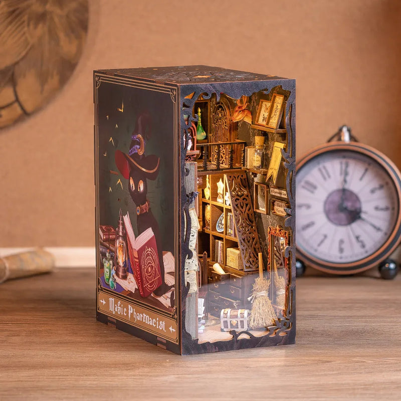 Book Nook - Farmacista Magico
