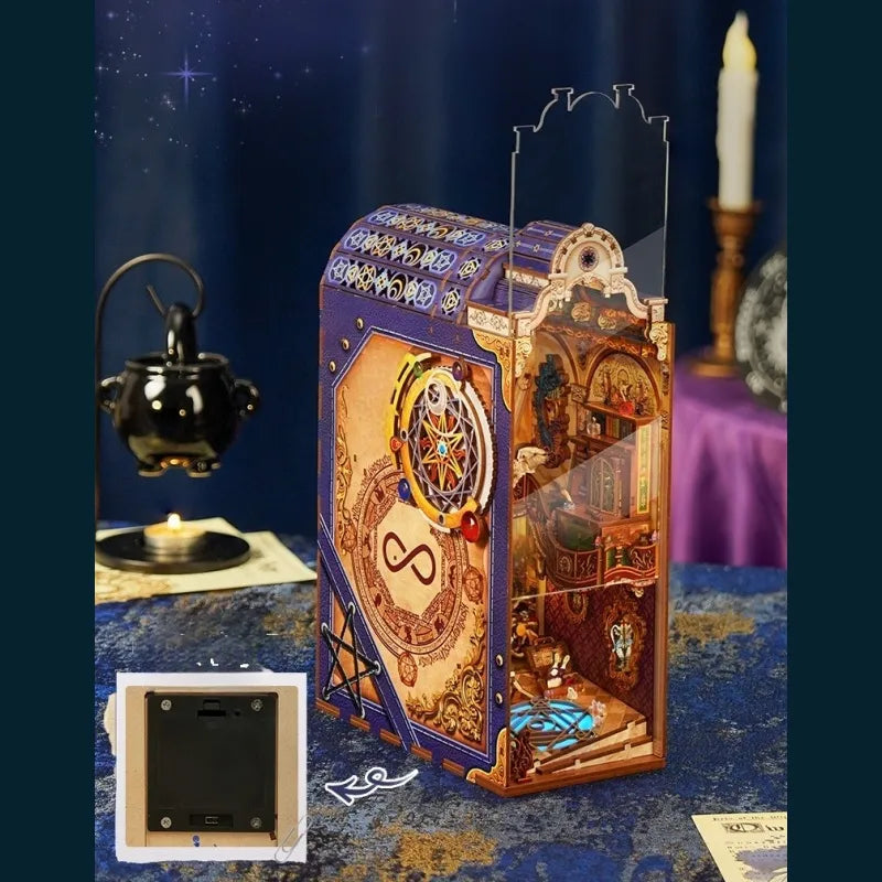 Book Nook - Biblioteca Magica
